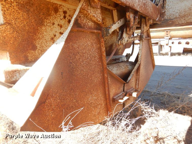 image for item KS9292 1992 Trail King  bottom dump trailer