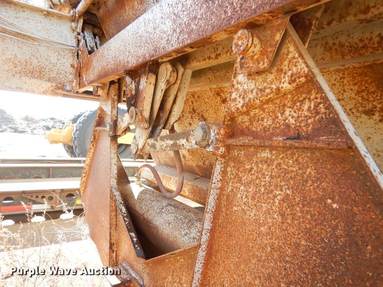 image for item KS9292 1992 Trail King  bottom dump trailer