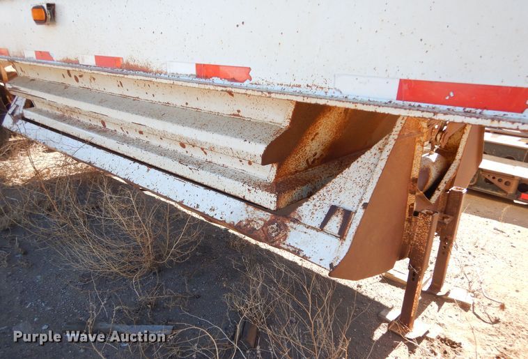 image for item KS9292 1992 Trail King  bottom dump trailer