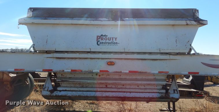 image for item KS9292 1992 Trail King  bottom dump trailer