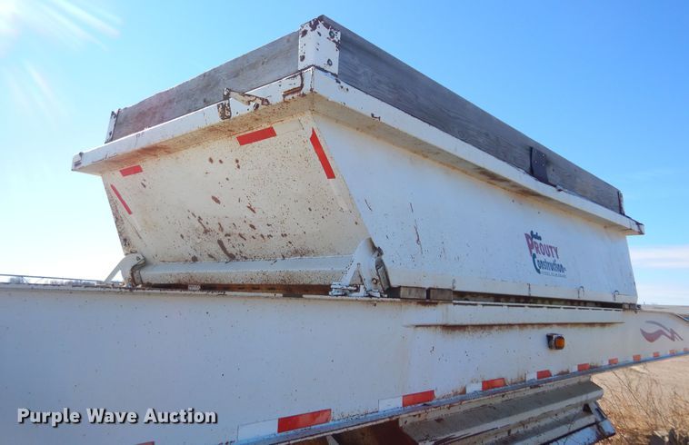 image for item KS9292 1992 Trail King  bottom dump trailer