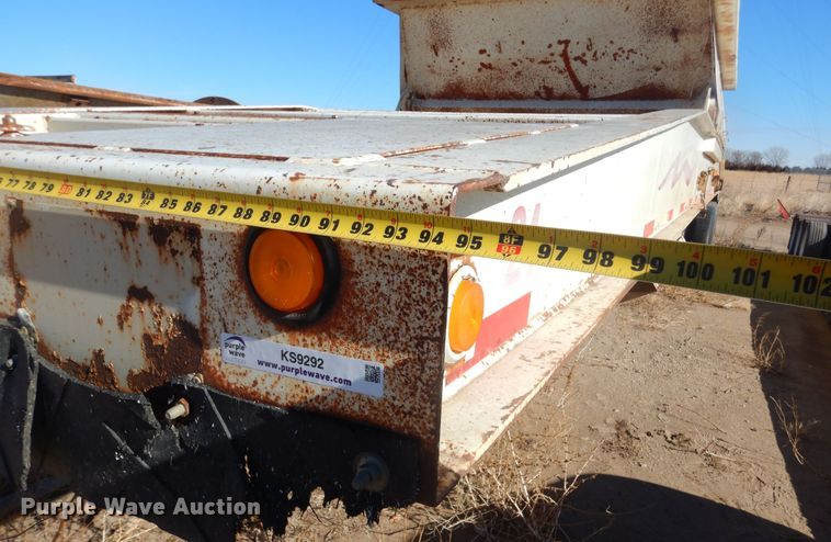 image for item KS9292 1992 Trail King  bottom dump trailer