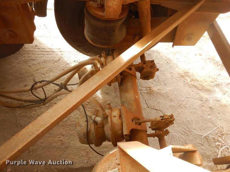 image for item KS9293 2011 SiDump'r SDR325  side dump trailer