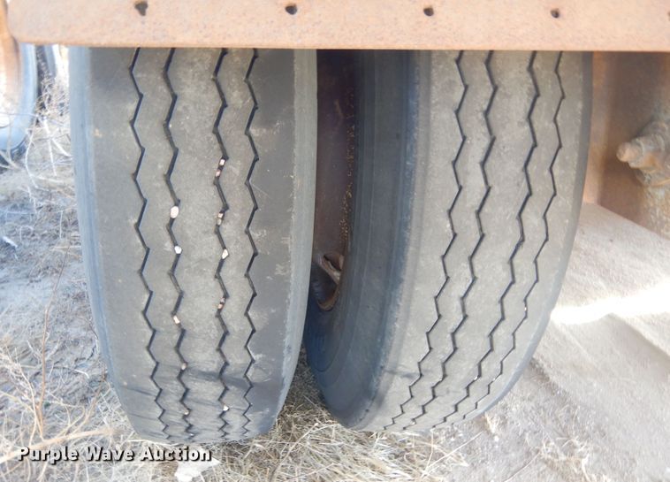 image for item KS9293 2011 SiDump'r SDR325  side dump trailer