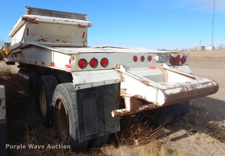 image for item KS9294 1993 Trail King  bottom dump trailer
