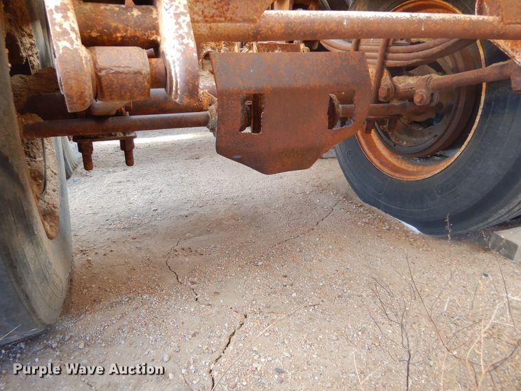 image for item KS9294 1993 Trail King  bottom dump trailer