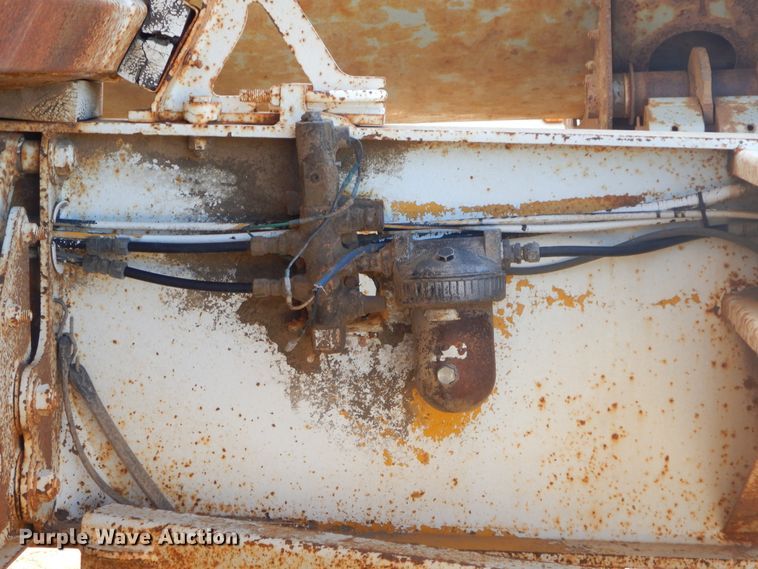 image for item KS9294 1993 Trail King  bottom dump trailer