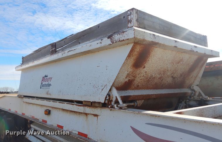 image for item KS9294 1993 Trail King  bottom dump trailer