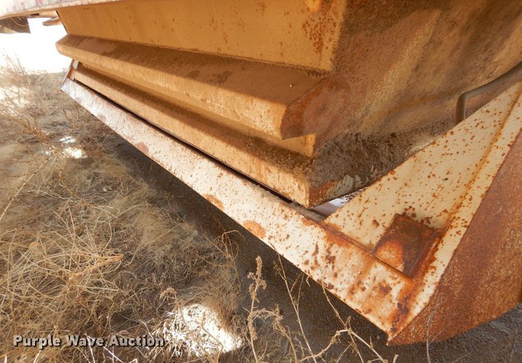 image for item KS9294 1993 Trail King  bottom dump trailer