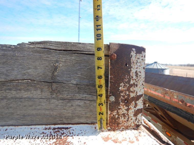 image for item KS9294 1993 Trail King  bottom dump trailer