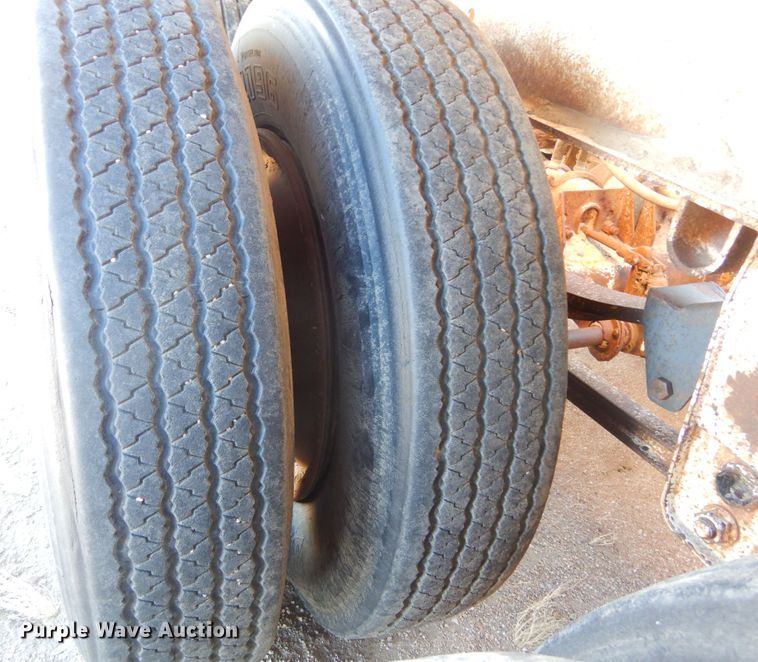 image for item KS9294 1993 Trail King  bottom dump trailer