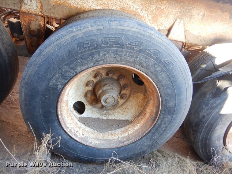 image for item KS9294 1993 Trail King  bottom dump trailer