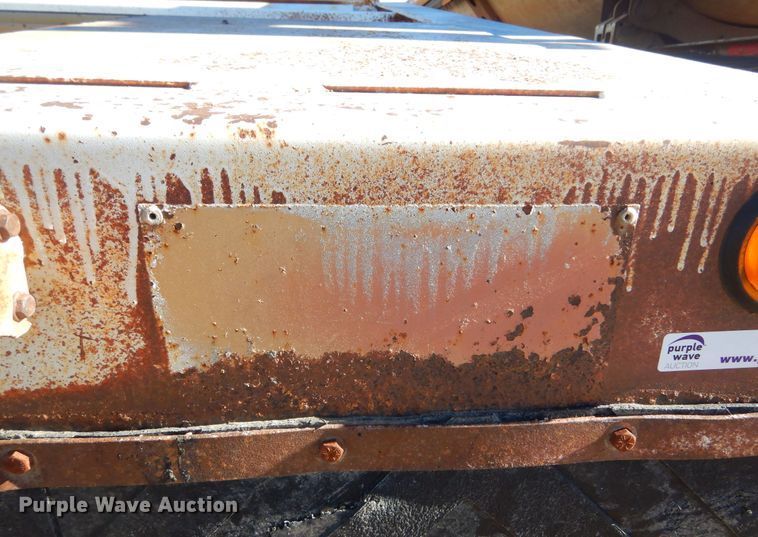 image for item KS9294 1993 Trail King  bottom dump trailer