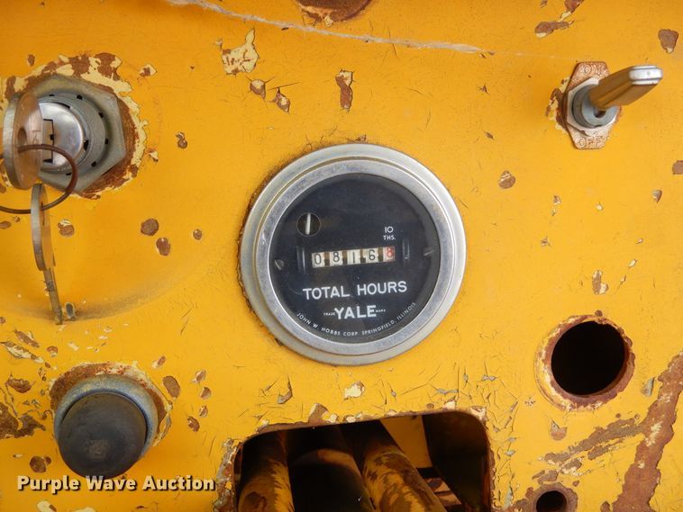 image for item MX9799 1964 Trojan 304-A  wheel loader