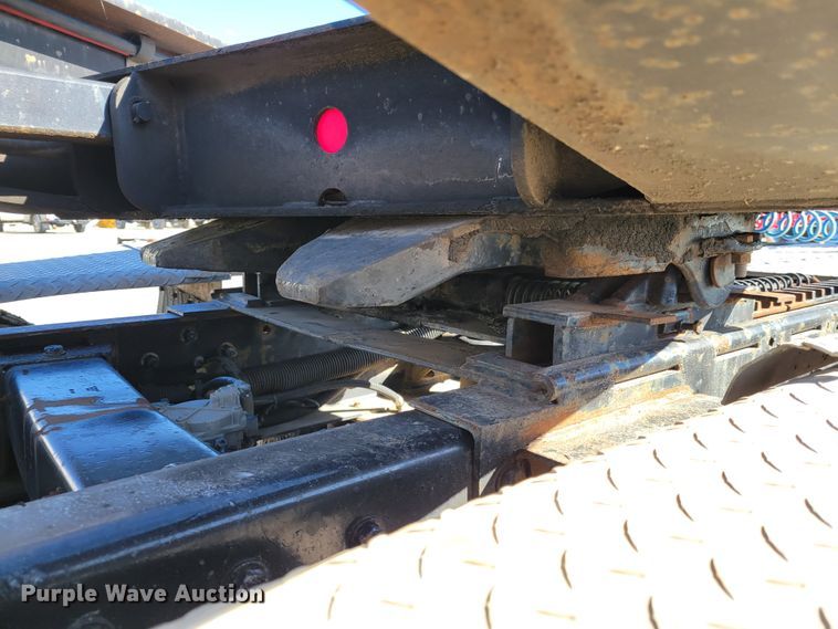 image for item DI1167 1999 Peterbilt 378  semi truck