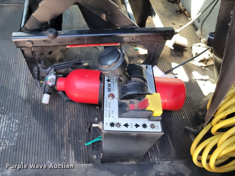 image for item DI1167 1999 Peterbilt 378  semi truck