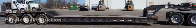 image for item DI1168 2007 Eager Beaver 55GSL  lowboy equipment trailer