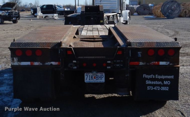 image for item DI1168 2007 Eager Beaver 55GSL  lowboy equipment trailer