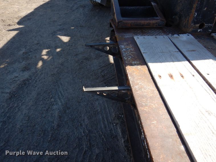 image for item DI1168 2007 Eager Beaver 55GSL  lowboy equipment trailer