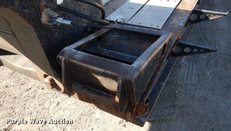 image for item DI1168 2007 Eager Beaver 55GSL  lowboy equipment trailer