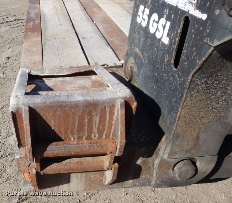 image for item DI1168 2007 Eager Beaver 55GSL  lowboy equipment trailer
