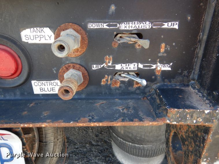 image for item DI1168 2007 Eager Beaver 55GSL  lowboy equipment trailer