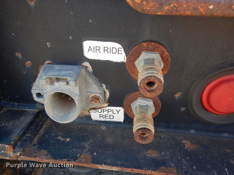 image for item DI1168 2007 Eager Beaver 55GSL  lowboy equipment trailer