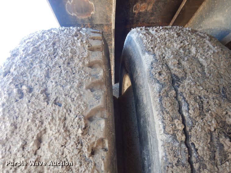 image for item DI1168 2007 Eager Beaver 55GSL  lowboy equipment trailer