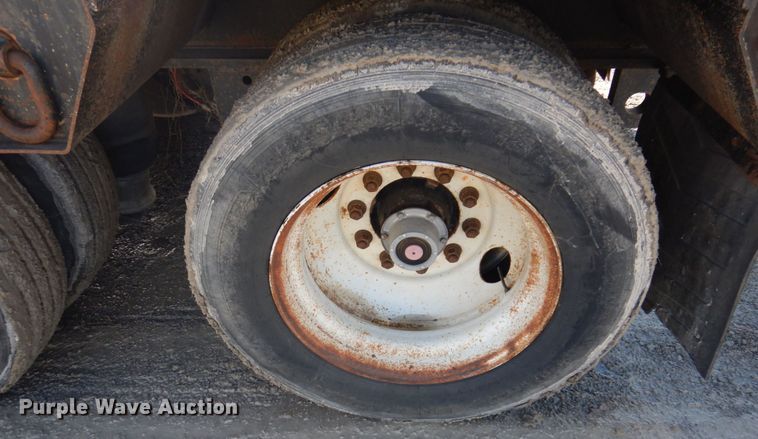 image for item DI1168 2007 Eager Beaver 55GSL  lowboy equipment trailer