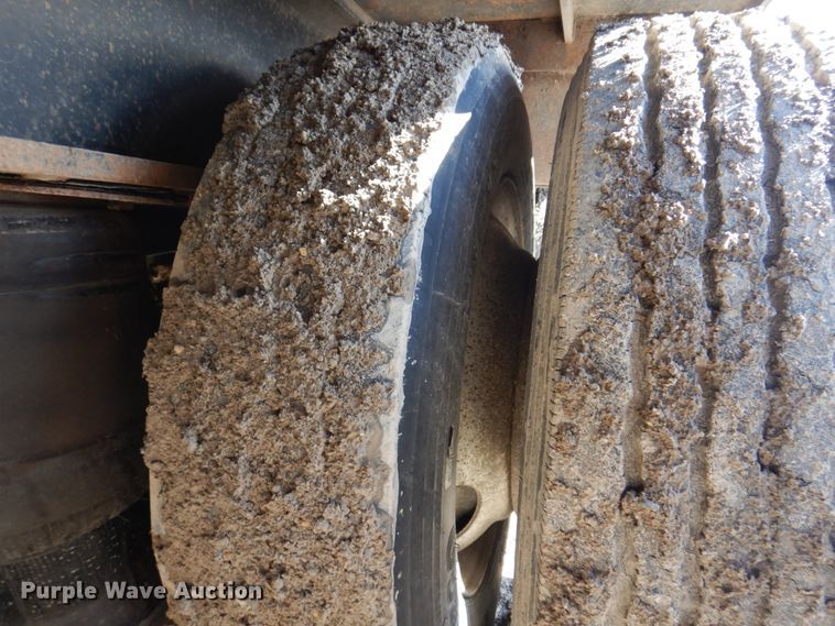 image for item DI1168 2007 Eager Beaver 55GSL  lowboy equipment trailer