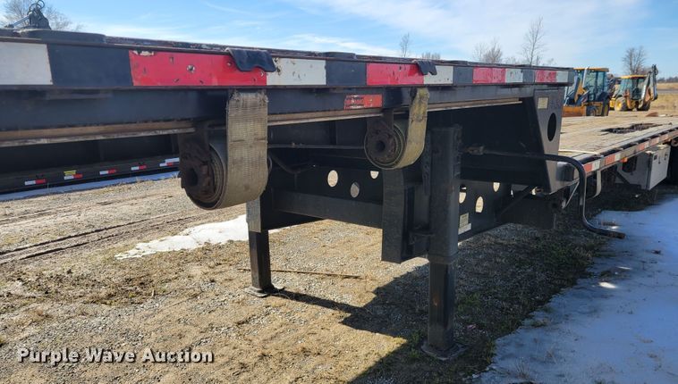 image for item DI1169 2009 Transcraft DTL-2100 W2  drop deck equipment trailer