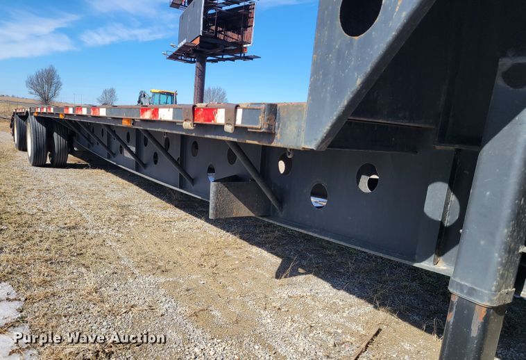 image for item DI1169 2009 Transcraft DTL-2100 W2  drop deck equipment trailer
