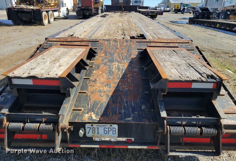 image for item DI1169 2009 Transcraft DTL-2100 W2  drop deck equipment trailer