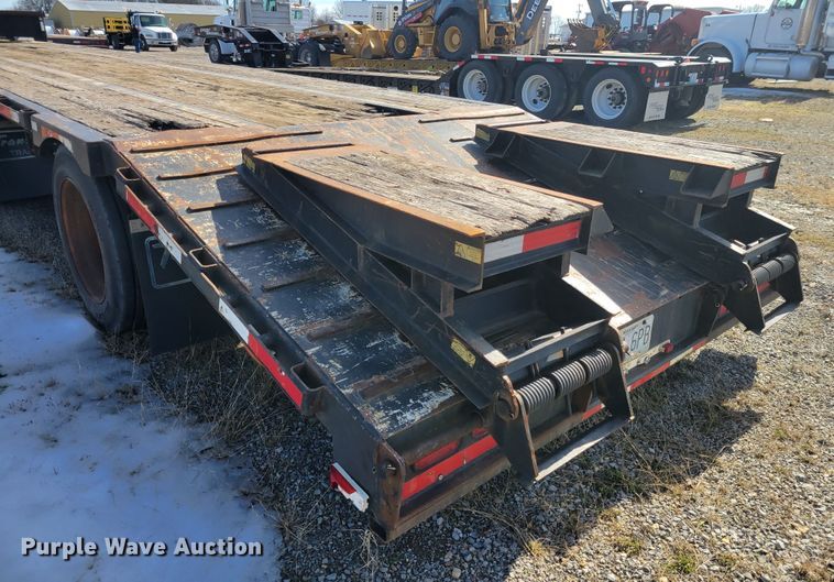 image for item DI1169 2009 Transcraft DTL-2100 W2  drop deck equipment trailer