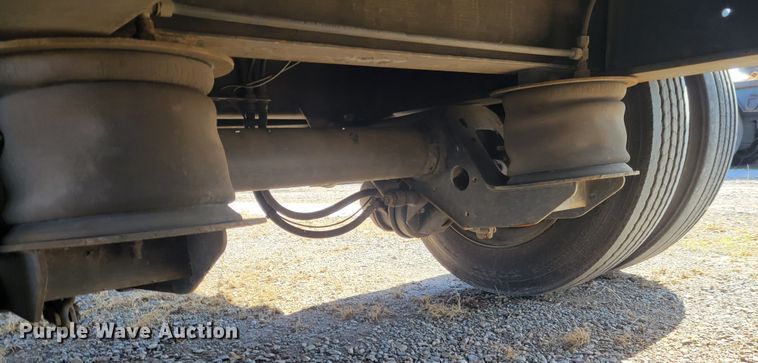 image for item DI1169 2009 Transcraft DTL-2100 W2  drop deck equipment trailer