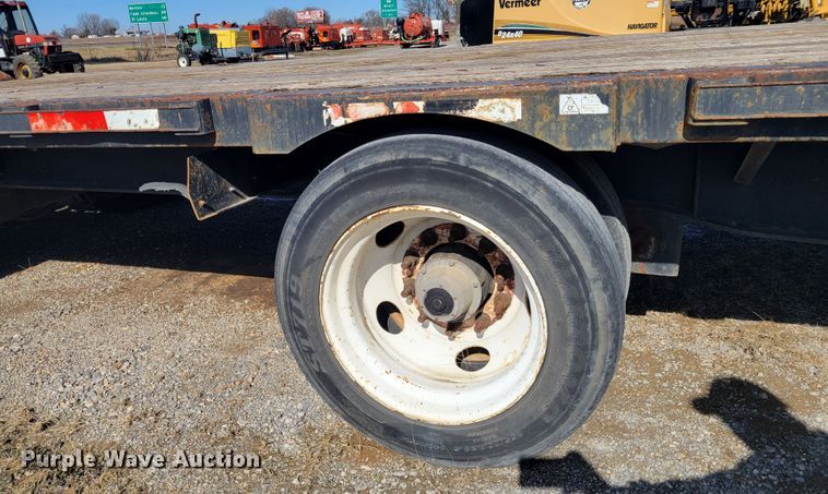 image for item DI1169 2009 Transcraft DTL-2100 W2  drop deck equipment trailer