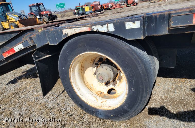 image for item DI1169 2009 Transcraft DTL-2100 W2  drop deck equipment trailer
