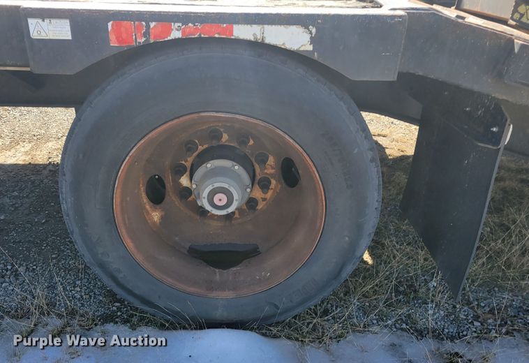 image for item DI1169 2009 Transcraft DTL-2100 W2  drop deck equipment trailer