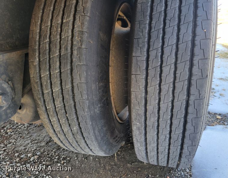 image for item DI1169 2009 Transcraft DTL-2100 W2  drop deck equipment trailer