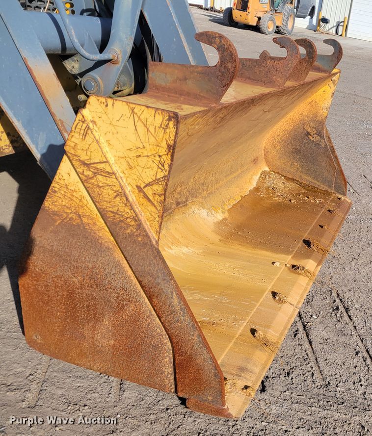 image for item DI1170 2008 John Deere 310SJ  backhoe