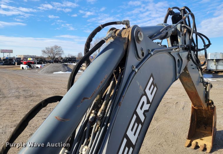 image for item DI1170 2008 John Deere 310SJ  backhoe