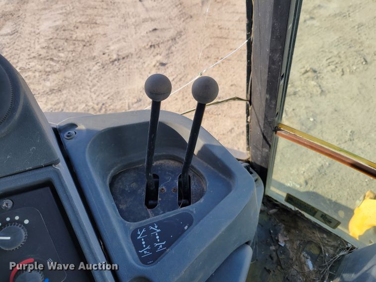 image for item DI1170 2008 John Deere 310SJ  backhoe