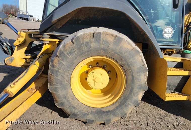 image for item DI1170 2008 John Deere 310SJ  backhoe