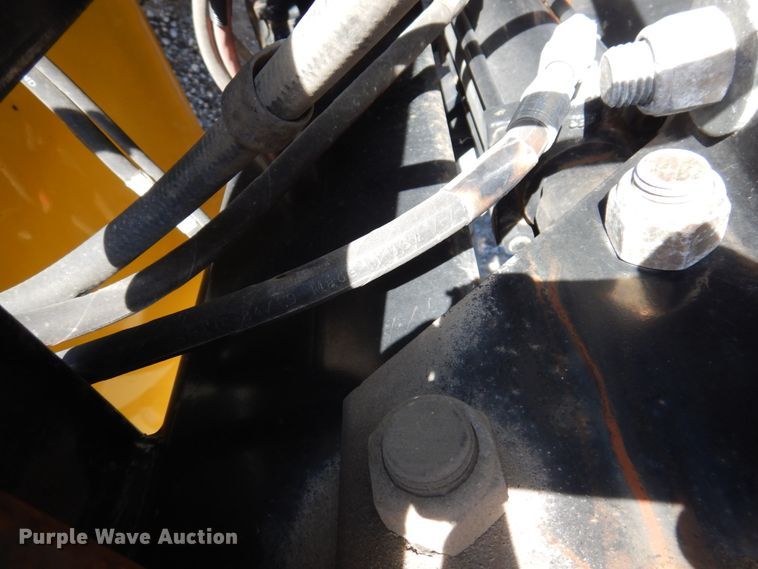 image for item DI1171 2007 Freightliner M2 106  flatbed truck