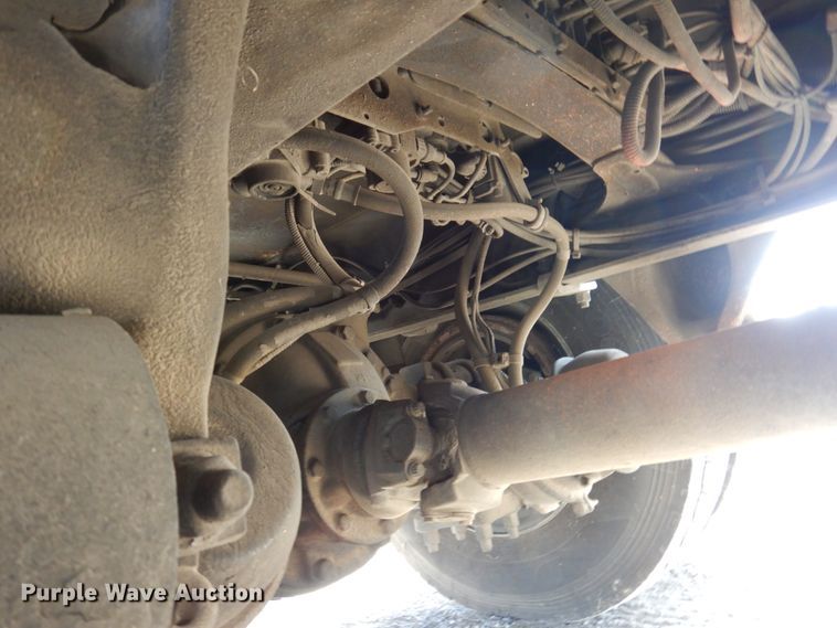 image for item DI1171 2007 Freightliner M2 106  flatbed truck