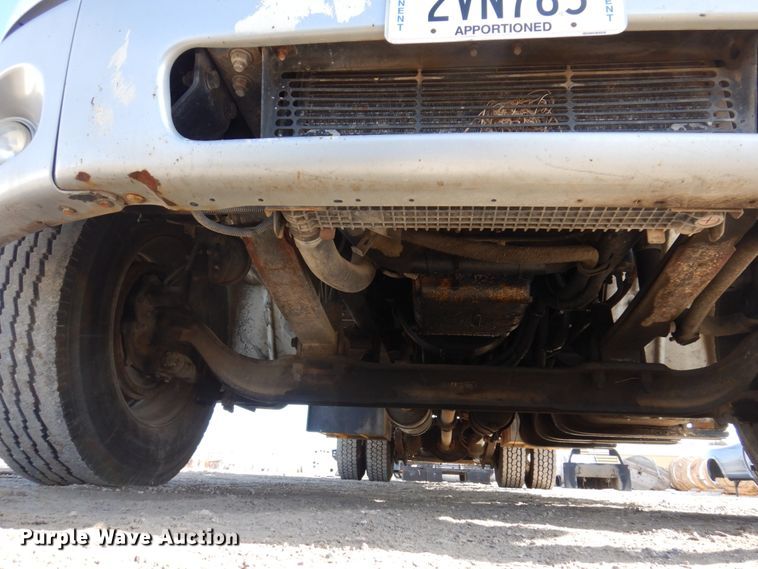 image for item DI1171 2007 Freightliner M2 106  flatbed truck