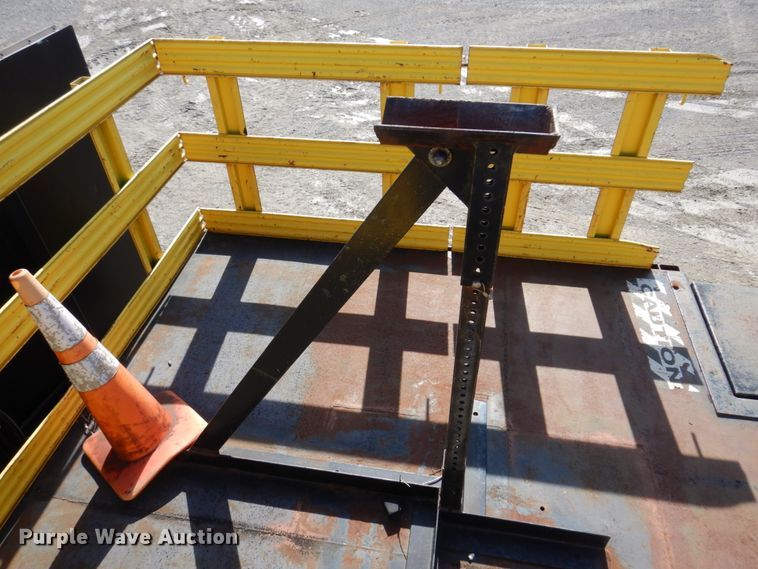 image for item DI1171 2007 Freightliner M2 106  flatbed truck