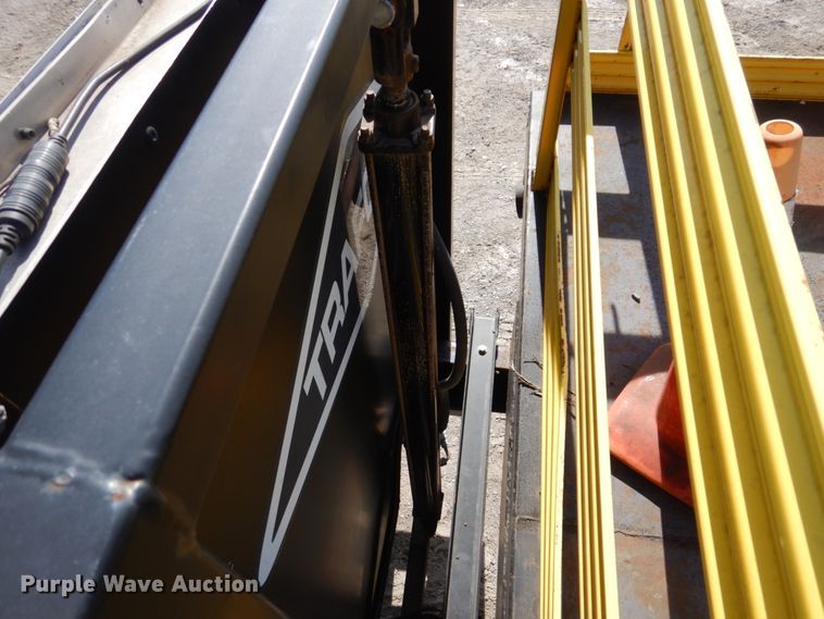 image for item DI1171 2007 Freightliner M2 106  flatbed truck