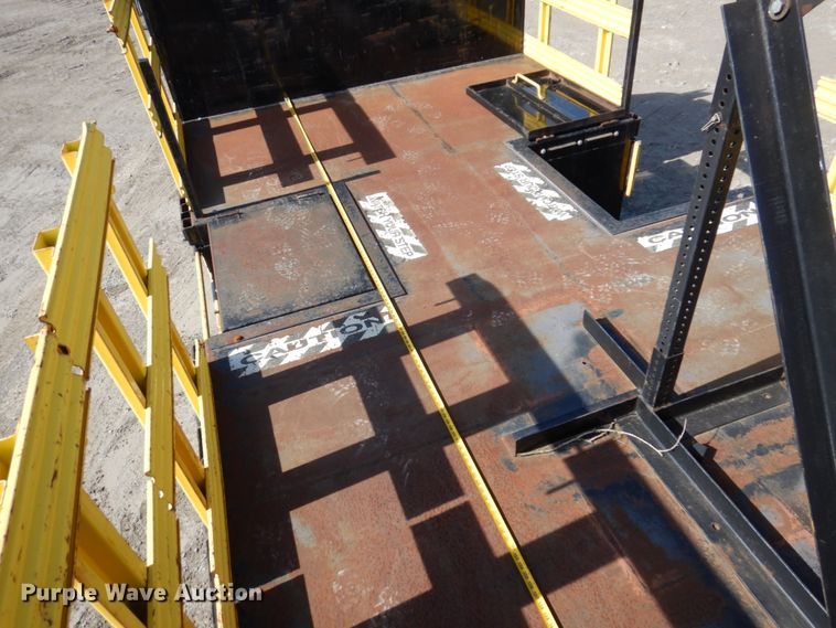 image for item DI1171 2007 Freightliner M2 106  flatbed truck