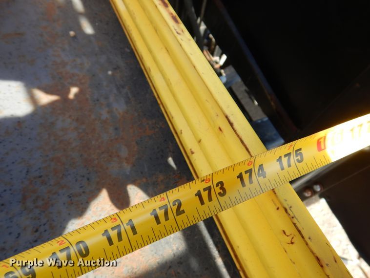 image for item DI1171 2007 Freightliner M2 106  flatbed truck